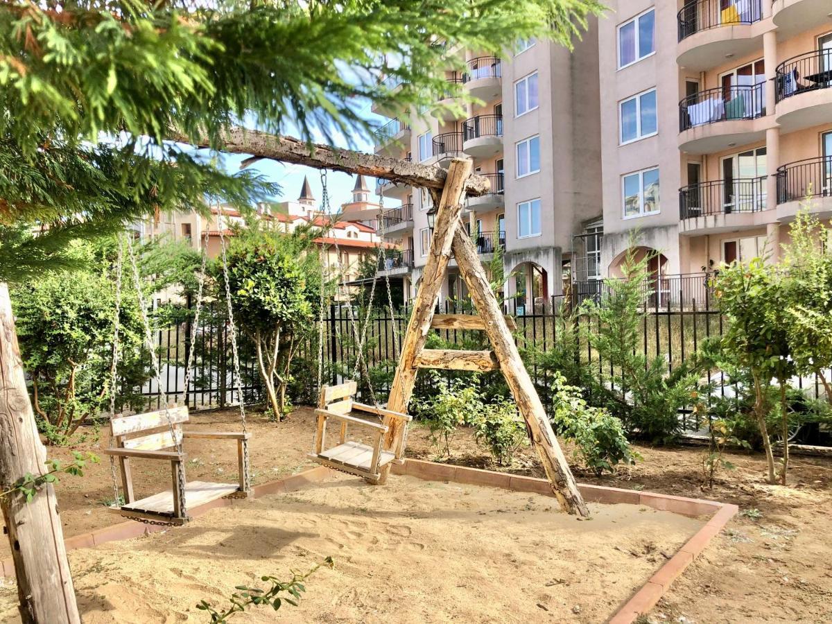 Sunny View Central - Menada Apartments サニービーチ エクステリア 写真